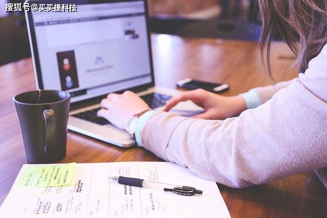模板建站还是定制开发？怎么选择？